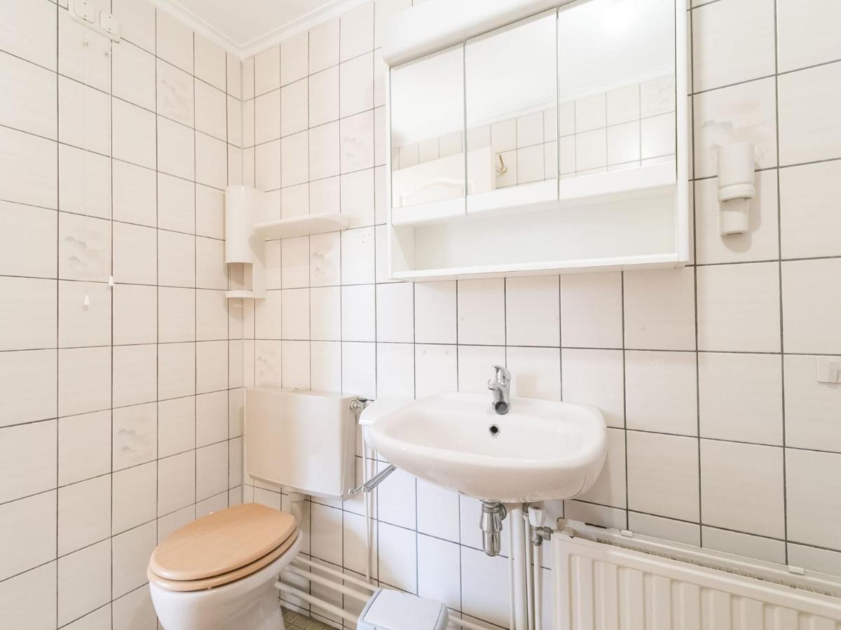 Holiday Home In Noordwijkerhout With Terrace Close To A Lake Exteriör bild