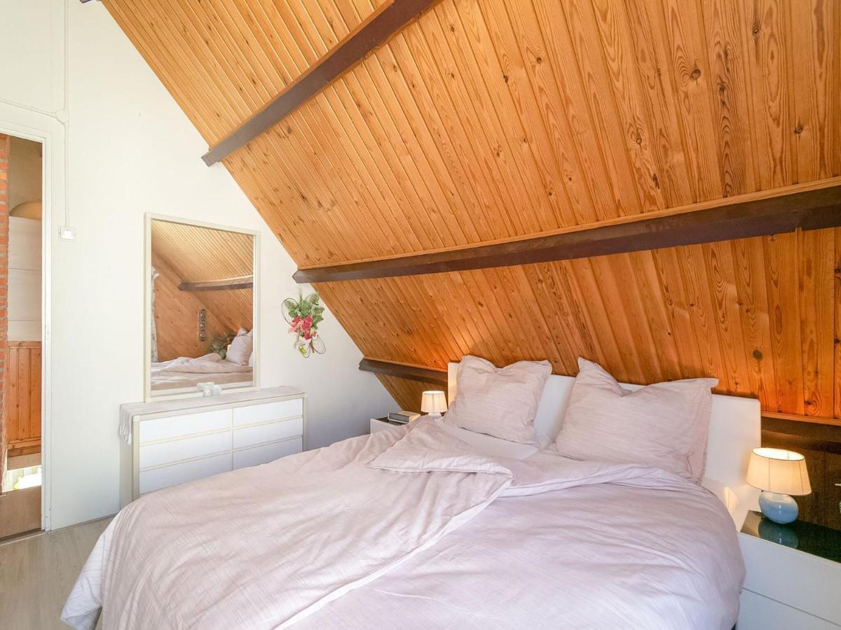 Holiday Home In Noordwijkerhout With Terrace Close To A Lake Exteriör bild